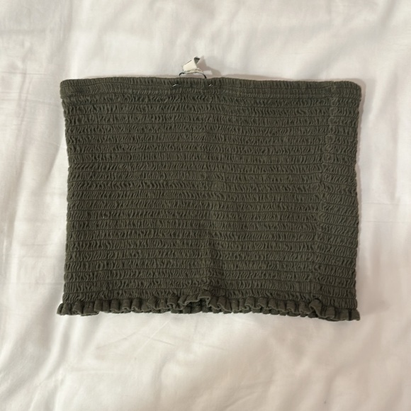 Express olive green scrunch tube top - Picture 2 of 3
